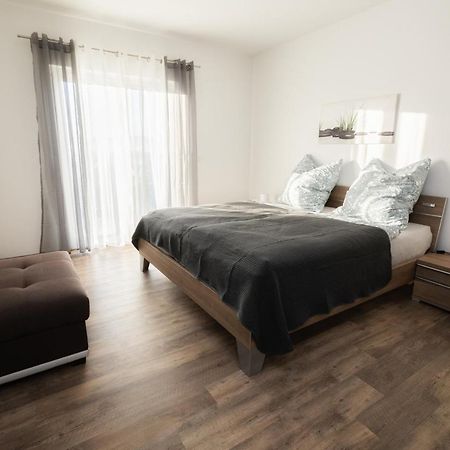 Ferienwohnung Bergaecker Neualbenreuth Buitenkant foto