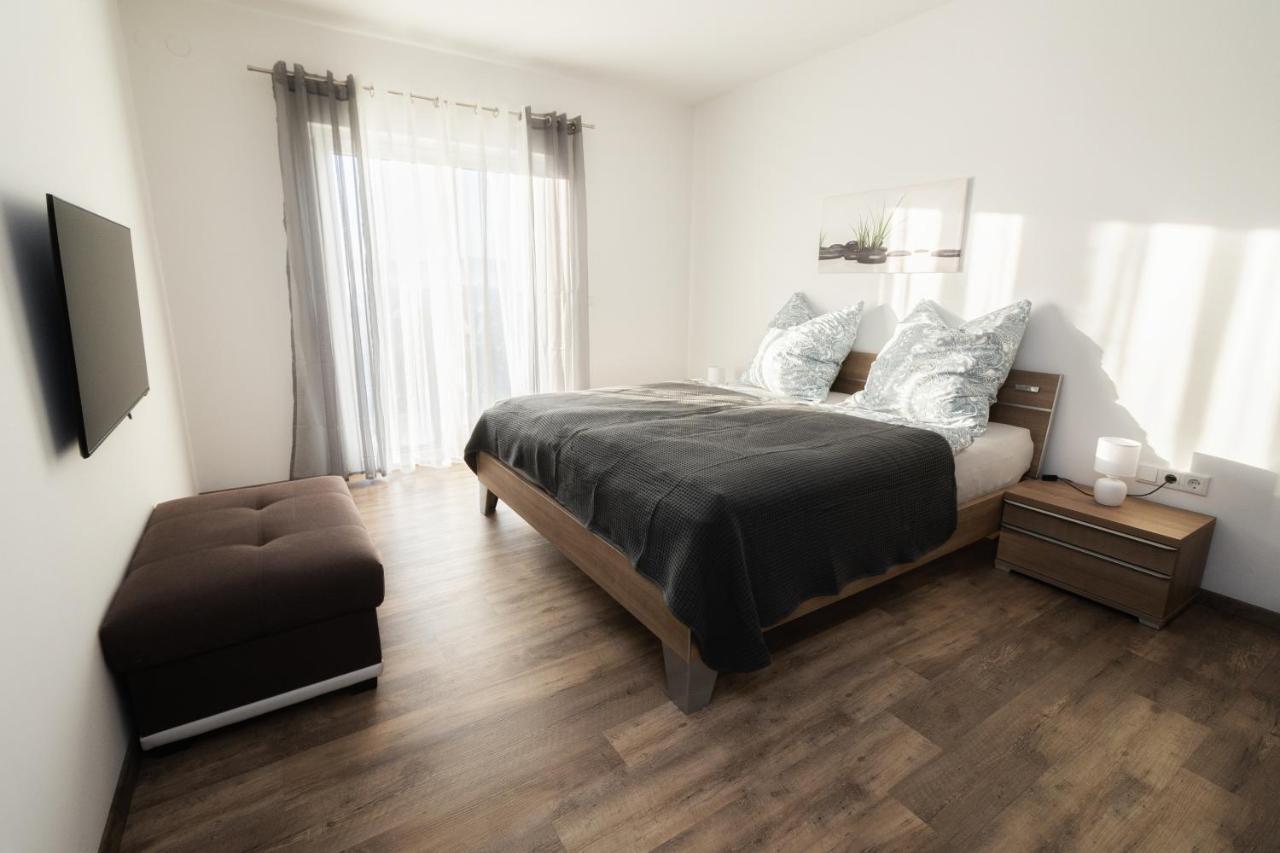 Ferienwohnung Bergaecker Neualbenreuth Buitenkant foto