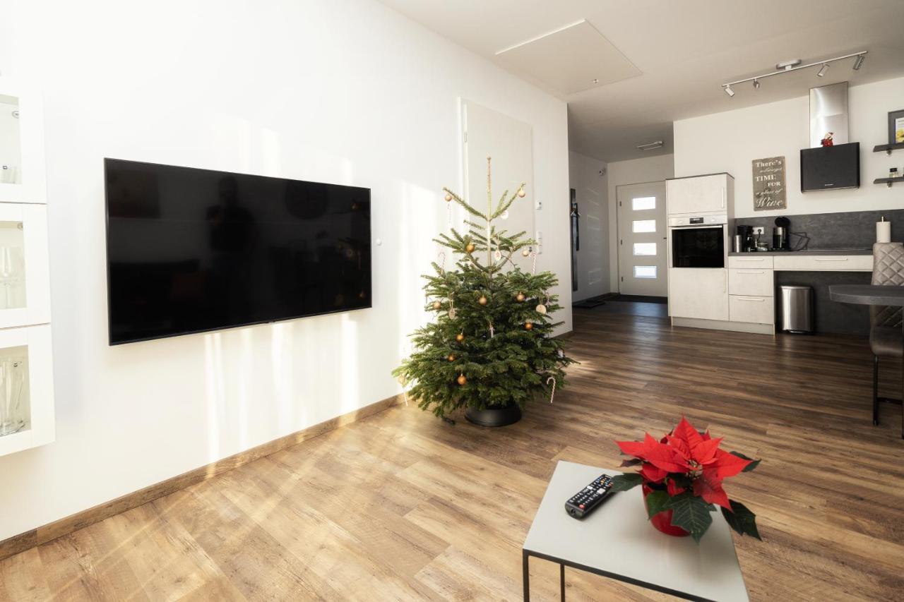 Ferienwohnung Bergaecker Neualbenreuth Buitenkant foto